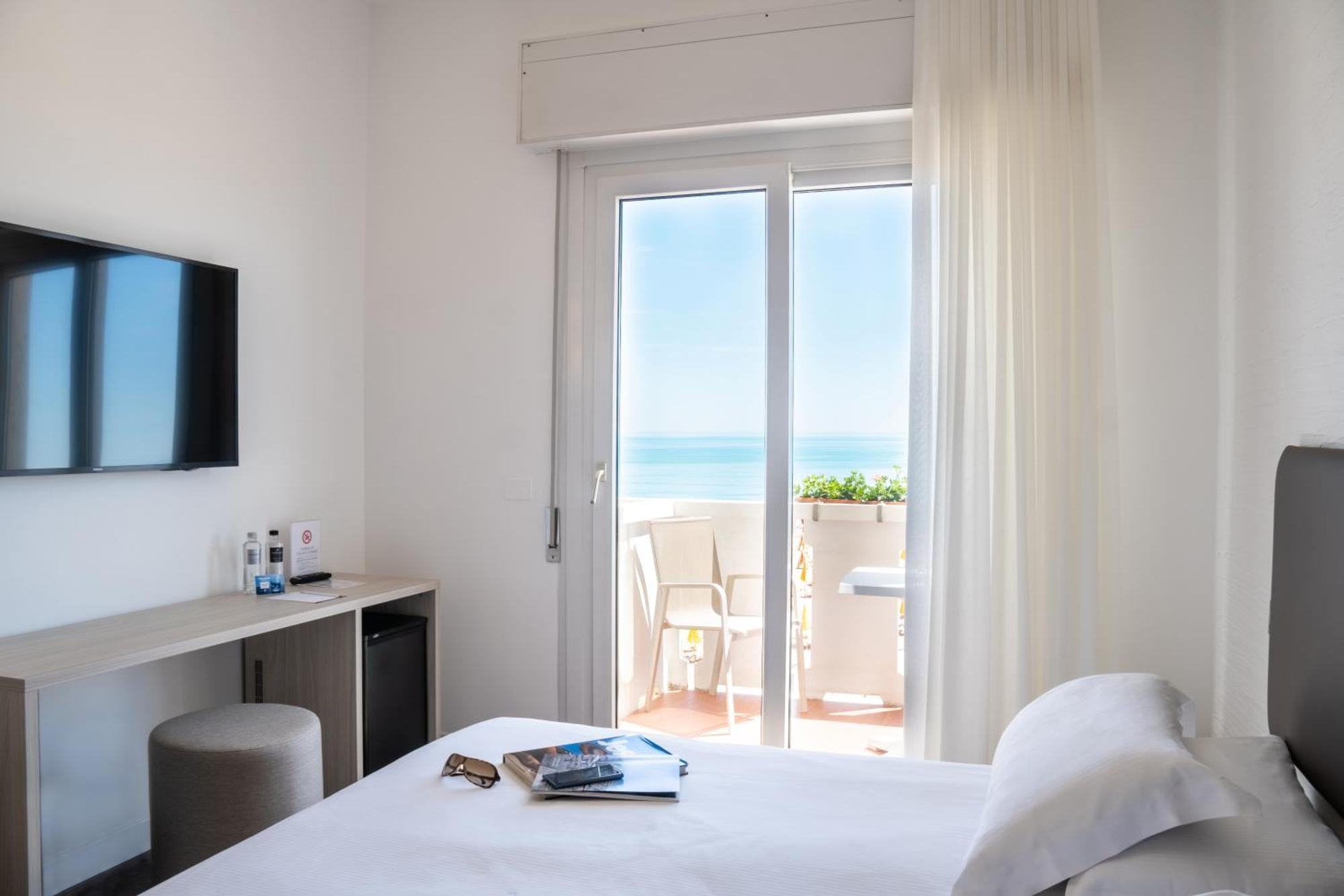 Double Room Sea View