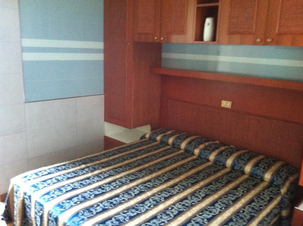 Double or Twin Room access to the Beach,63074647:JPEG