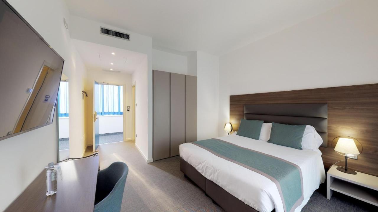 Deluxe Double Room Balcony