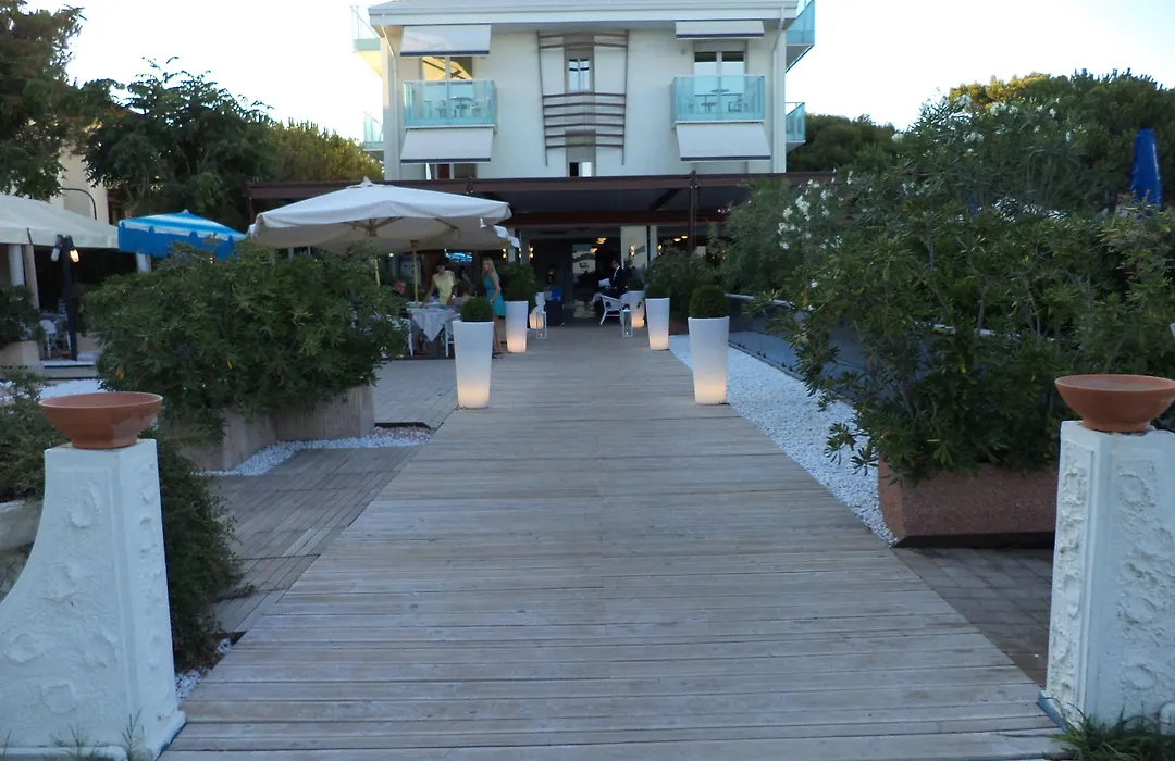 Park Hotel Ermitage Resort&Spa-1