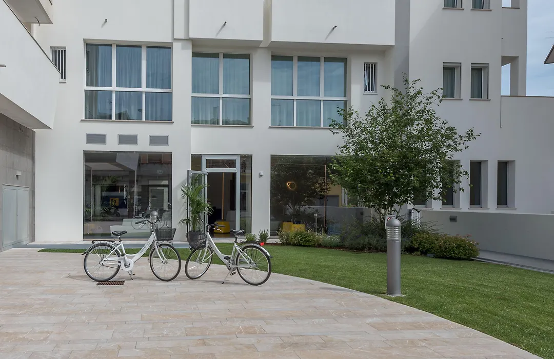 Hesperia Hotel & Residence-1